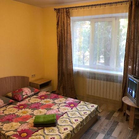 Киев Сдам Посуточно Ул Доброхотова 28 Daily Rent Kyiv St Dobrokhotova 28 Apartment Exterior foto